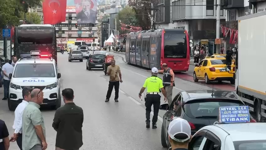 Bursa’da panik dolu anlar: Sokak ortasında kanlar içerisinde kaldı!