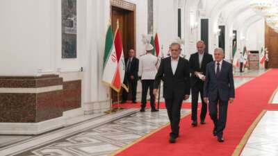 Pezeşkiyan, ilk yurtdışı ziyareti için Irak’ta