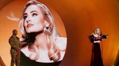 Adele müziğe ara veriyor