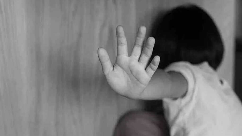 Avustralya’da kreş çalışanı 60 çocuğa cinsel istismardan suçlu bulundu