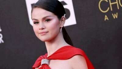 Selena Gomez gizlice nişanlandı mı?