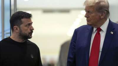 Donald Trump, Zelenskiy ile New York’ta bir araya geldi, Putin ile ‘iyi ilişkilerini’ övdü