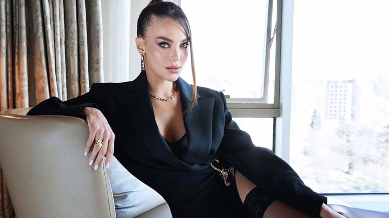 Tuvana Türkay roman yazıyor