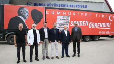 29 Ekim coşkusu ‘Cumhuriyet TIR’ı’ ile Bursa’yı sarıyor