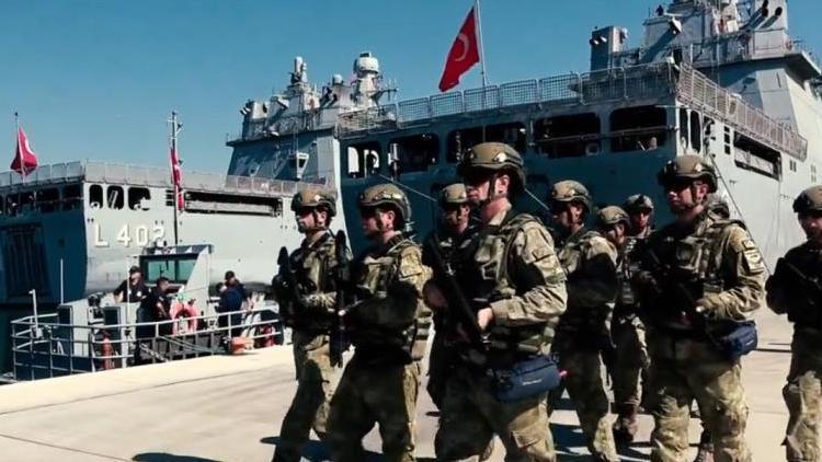 Lübnan’daki Türk vatandaşlarını tahliye edecek gemi Beyrut’tan ayrıldı Lübnan’daki Türk vatandaşlarını tahliye edecek gemi Beyrut’tan ayrıldı