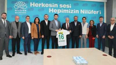 Bursaspor yönetiminden Başkan Şadi Özdemir’e ziyaret