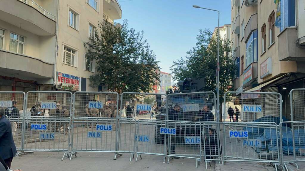 DEM Parti İl Başkanı gözaltına alındı