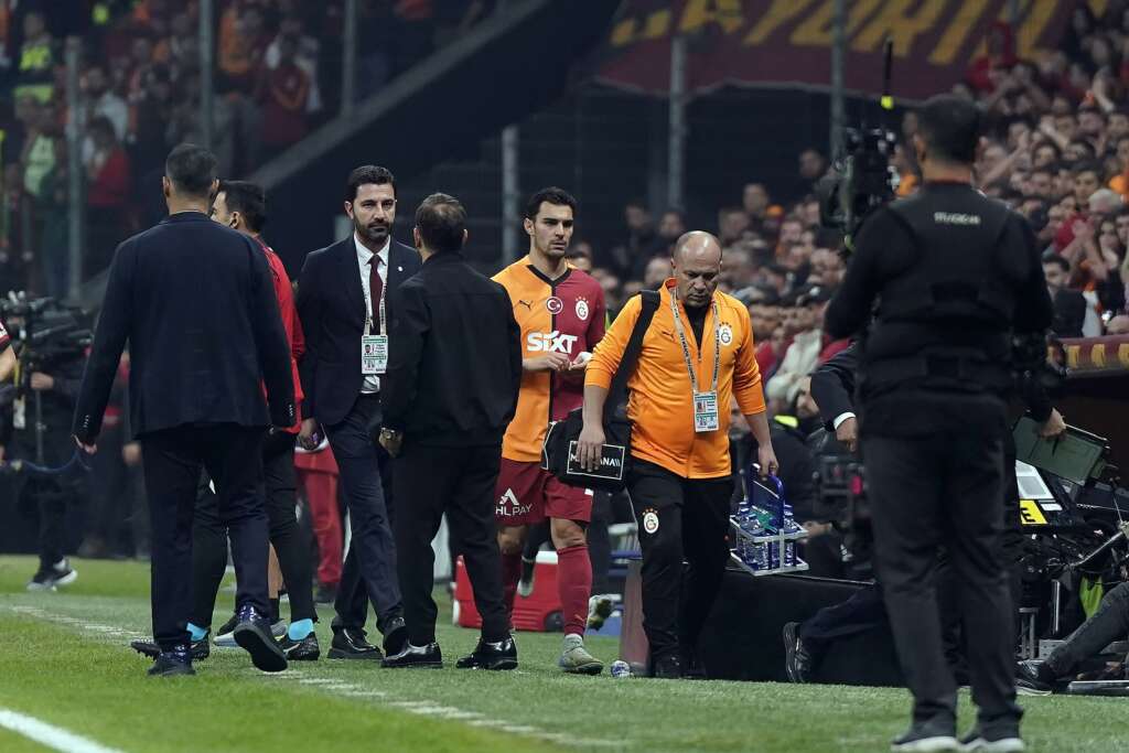 Kaan Ayhan’ın sağlık durumuyla ilgili açıklama Kaan Ayhan’ın sağlık durumuyla ilgili açıklama