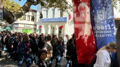 Başkan Bozbey: Bursa’yı bayraklarla donatacağız