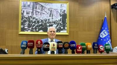 Büyükşehir Meclisi’nde gerginlik… Bursa’nın Stratejik Planı AK Parti ve MHP oylarıyla reddedildi!