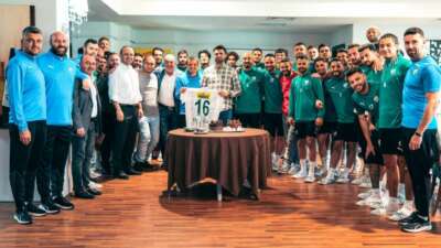 Bursaspor’da sürpriz kutlama