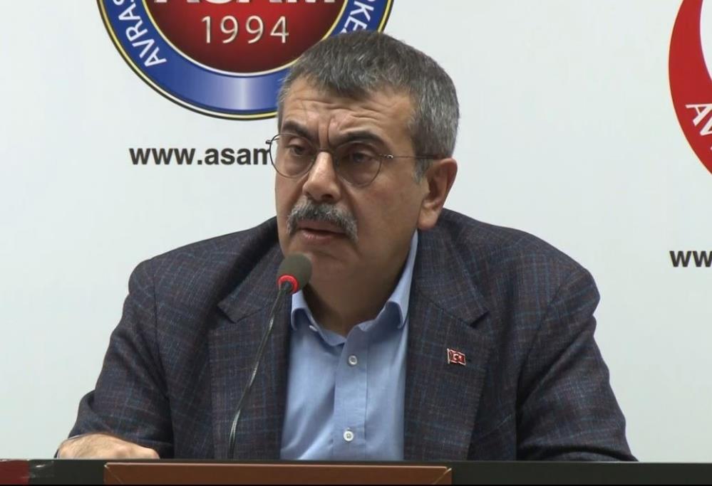 Bakan Tekin: Kendimize özgü bir model oldu