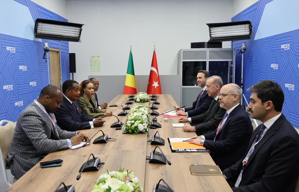 Erdoğan, Kongo Cumhuriyeti Devlet Başkanı Nguesso ile görüştü Erdoğan, Kongo Cumhuriyeti Devlet Başkanı Nguesso ile görüştü