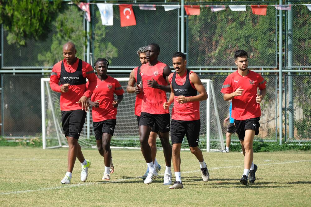Hatayspor, Sivasspor maçı hazırlıklarını sürdürdü Hatayspor, Sivasspor maçı hazırlıklarını sürdürdü