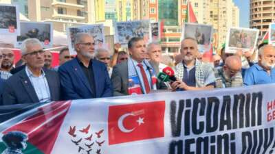 Saadet Bursa’dan Filistin’e destek basın açıklaması