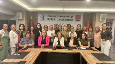CHP Bursa İl Kadın Kolları: Sokaklarda huzur istiyoruz
