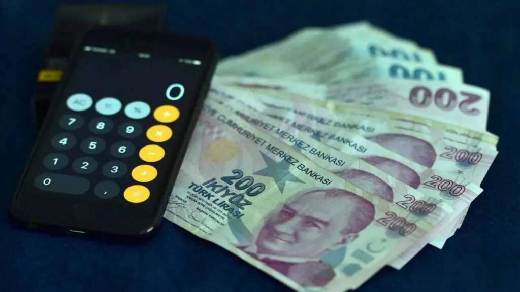 Özgür Erdursun açıkladı: İktidarın emekli için planı ne?