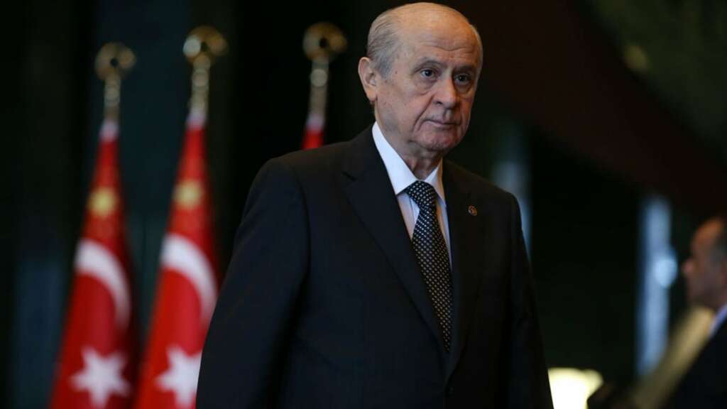 MHP Genel Başkanı Bahçeli’den gazetecilere sert cevap MHP Genel Başkanı Bahçeli’den gazetecilere sert cevap
