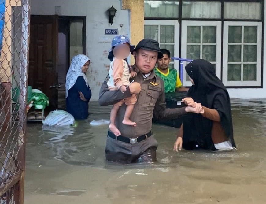 Tayland’ın güneyini sel vurdu: 2 ölü