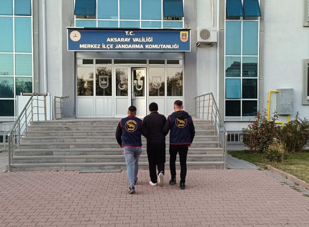 Çocuğa cinsel istismar suçundan aranan şahıs tutuklandı Çocuğa cinsel istismar suçundan aranan şahıs tutuklandı