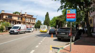 Bursa’daki yol kenarı otoparkları ücretli mi olacak?