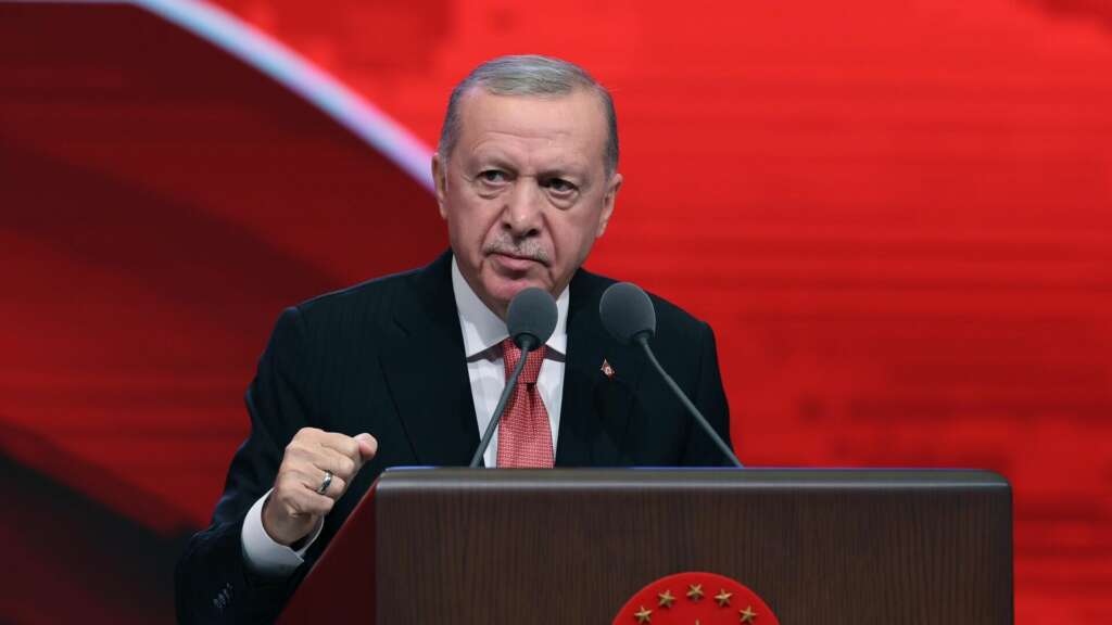 Cumhurbaşkanı Erdoğan’dan muhalefete İzmir Körfezi ve Haliç tepkisi