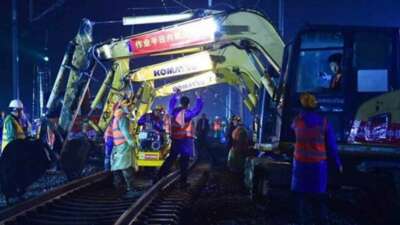 Çin’de demiryolu inşaatı çöktü, 13 işçi kayıp