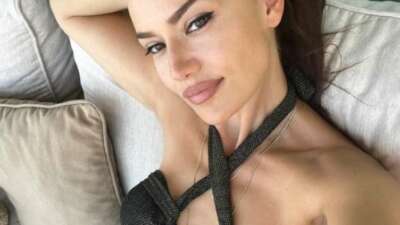 Fahriye Evcen kaza geçirdi