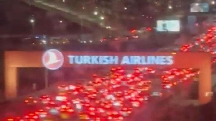 İstanbul Havalimanı’nda şüpheli valiz alarmı İstanbul Havalimanı’nda şüpheli valiz alarmı