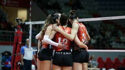 Eczacıbaşı Dynavit, CEV Şampiyonlar Ligi’nde çeyrek finalde