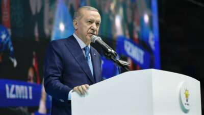 Cumhurbaşkanı Erdoğan D-8 Zirvesi için Mısır’a gidiyor