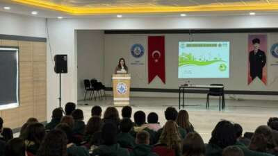 İznik Belediyesi’nden gençlere çevre bilinci semineri