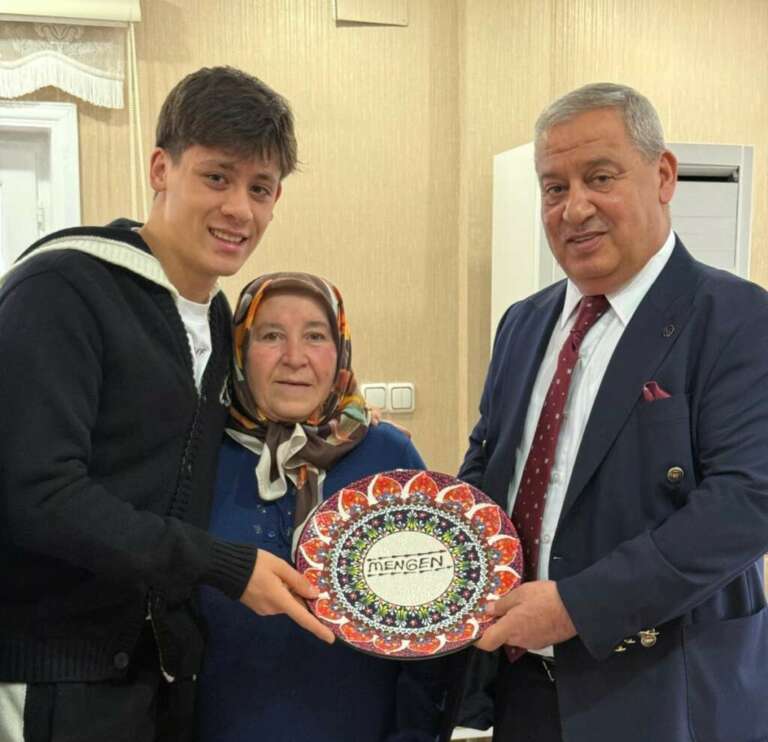 Arda Güler, baba ocağına geldi