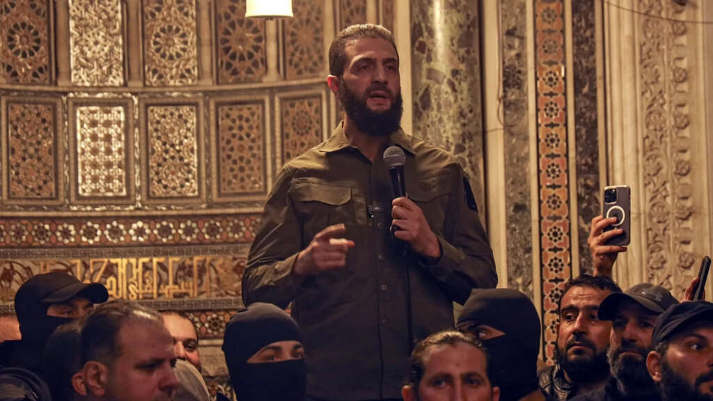 Suriyeli muhalif lider El Şaraa: “İsrail’in Suriye’de hava saldırıları düzenlemek için artık bahanesi kalmadı”
