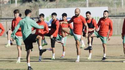 Bursaspor’un rakibi Karşıyaka’da dertler bitmiyor!