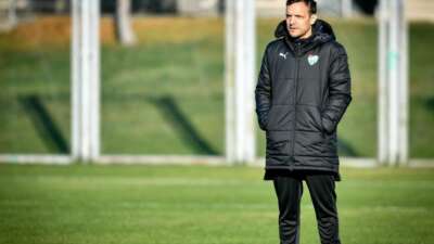 Bursaspor, Batalla ile yollarını ayırdı… Yerine o isim mi gelecek?