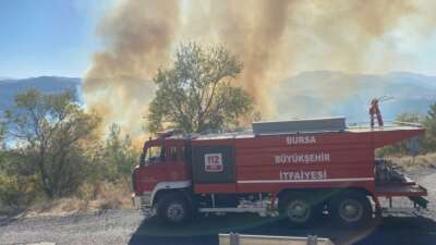 Bursa itfaiyesi yangından yangına koştu!