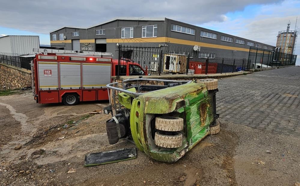 Bursa’da kahreden iş kazası! Forkliftin altında kalan işçi öldü