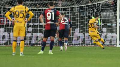 Perdeyi Hakan Çalhanoğlu kapattı