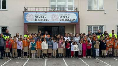 Bursa’da öğrencilere trafik semineri