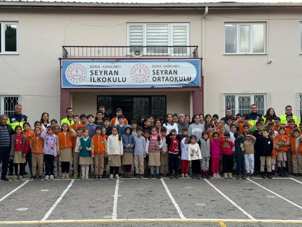 Bursa’da öğrencilere trafik semineri