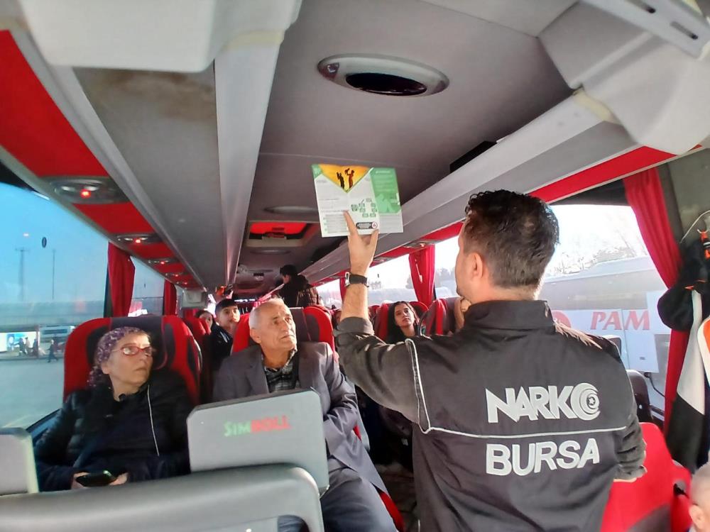 Bursa’da narkotik suçlarla mücadelede eğitimler hız kesmiyor Bursa’da narkotik suçlarla mücadelede eğitimler hız kesmiyor