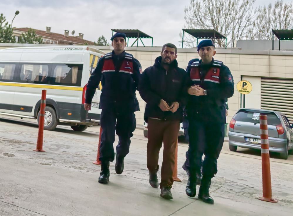 Bursa’da annesinden zorla para alan adam tutuklandı