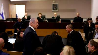 Yeraltında duruşma: Netanyahu ilk kez sanık kürsüsünde