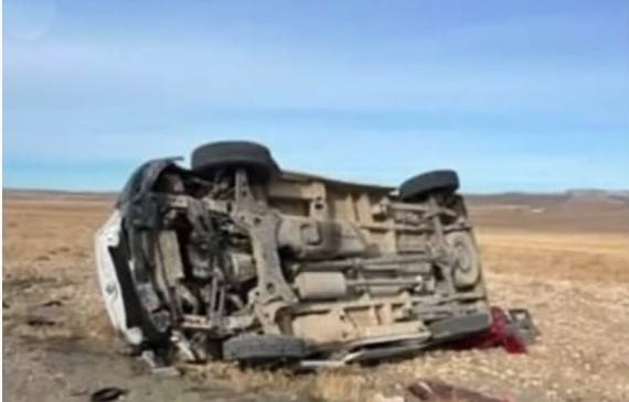 Van’da minibüs takla attı: 1 ölü, 4 yaralı Van’da minibüs takla attı: 1 ölü, 4 yaralı