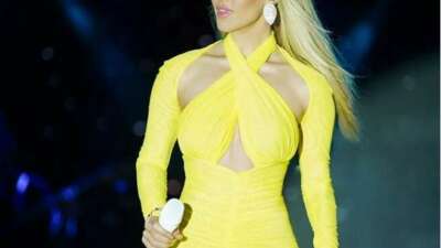 Derya Uluğ sarışın oldu! Simge Sağın’dan sonra Wanda Nara benzetmesi