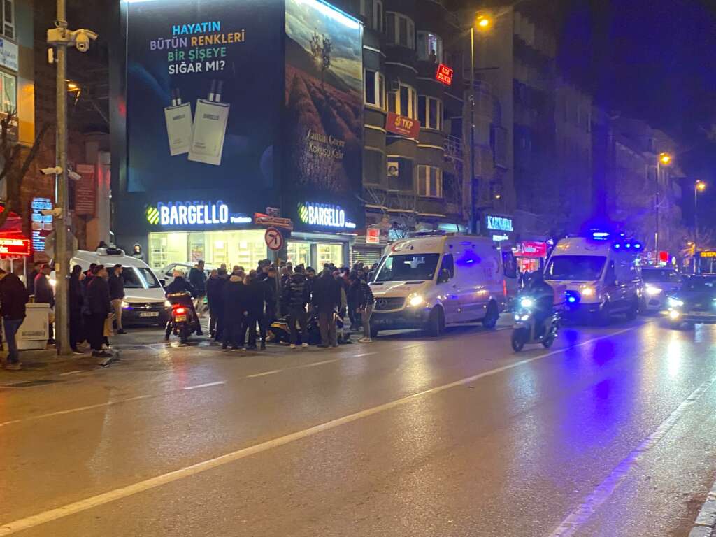 Bursa merkezde feci kaza: Yaralılar var!