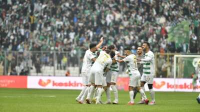 Bursaspor çok rahat: Galibiyet yedi golle geldi!