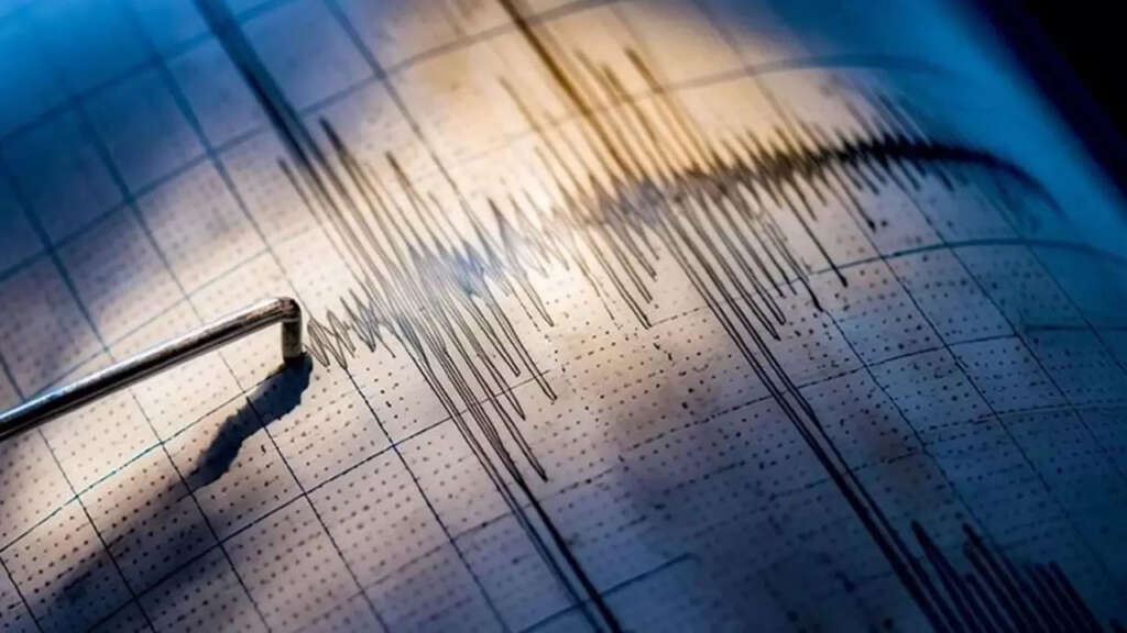 İran’da 5.6’lık depremin bilançosu İran’da 5.6’lık depremin bilançosu