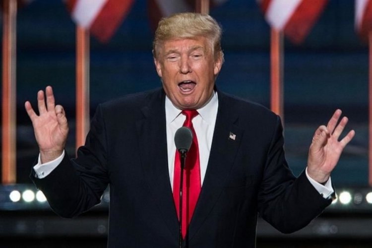 Trump, Meksika’ya yönelik ek gümrük vergisini 1 aylığına askıya aldı